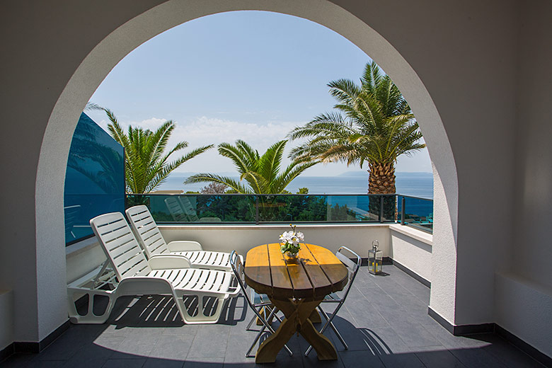 Villa Palma, Tučepi - balcony with sea view