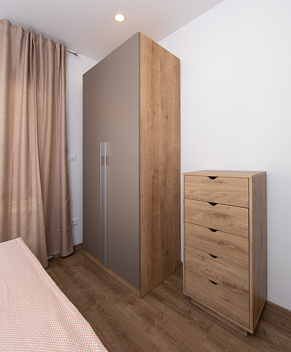 Apartments Veronika, Tučepi - bedroom