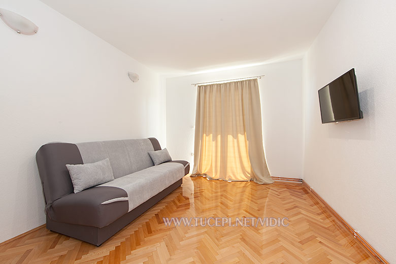 apartments Vidi, Tuepi - living room