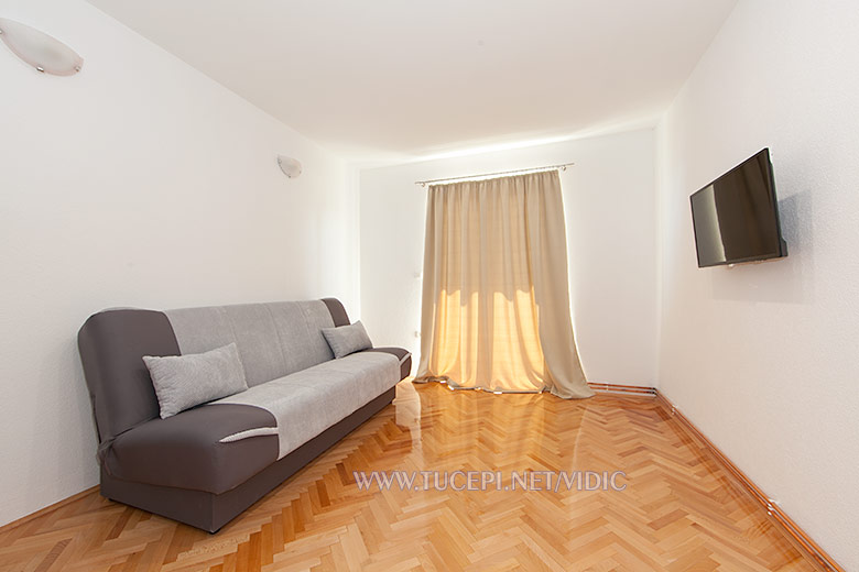 apartments Vidić, Tučepi - living room