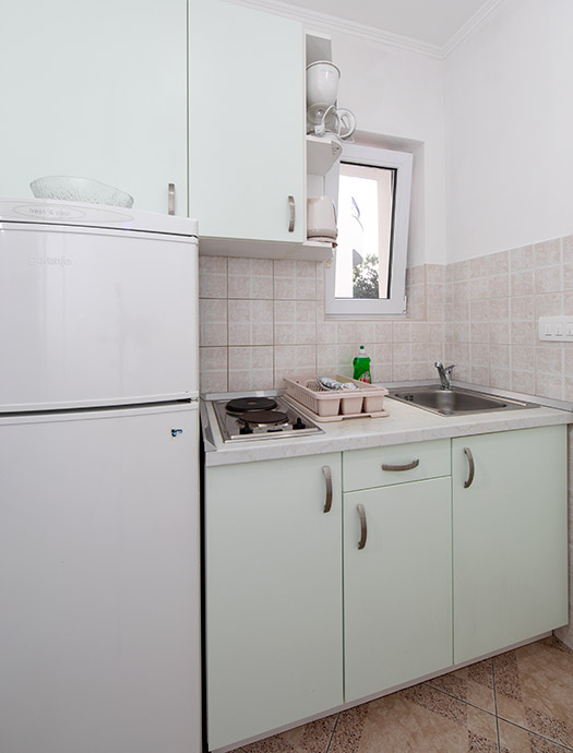 Apartments Villa FINA, Tučepi - kitchen
