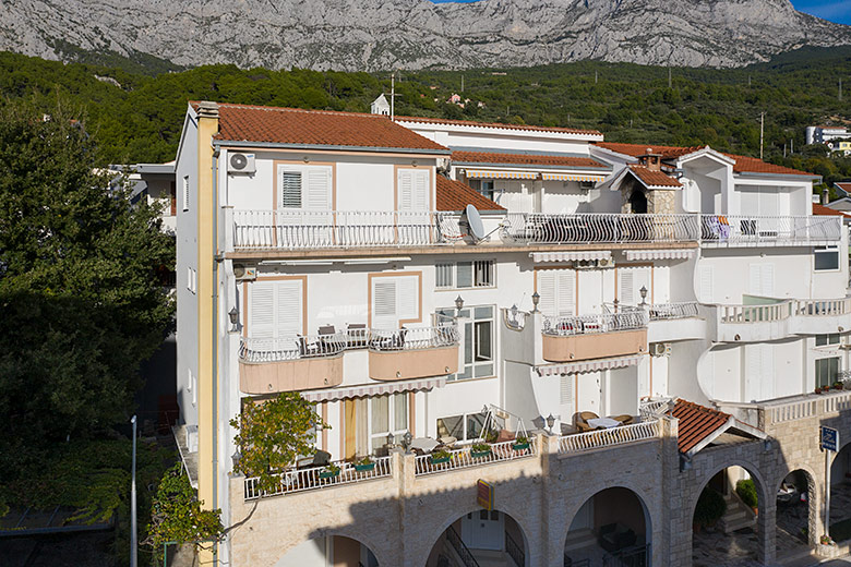 Villa Fina, Tučepi, house - aerial view