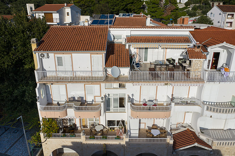 Villa Fina, Tučepi, house - aerial view