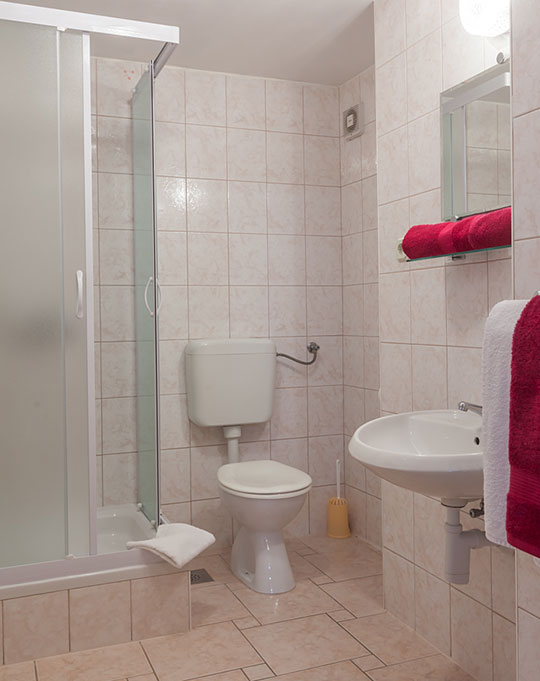 bathroom - Apartments Vila Nela, Tučepi