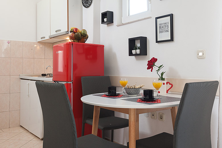 dining table, Apartments Vila Nela, Tučepi