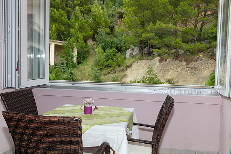 Apartments Vitlić, Tučepi - dining room