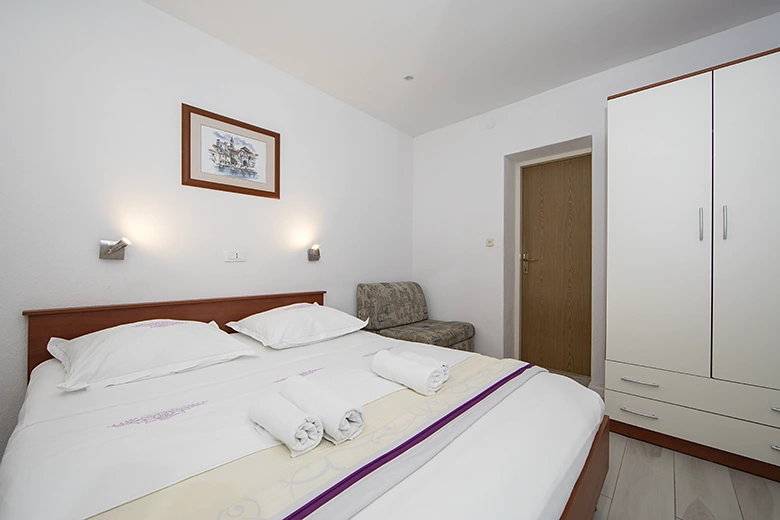 Apartments Vitlić, Tučepi - bedroom