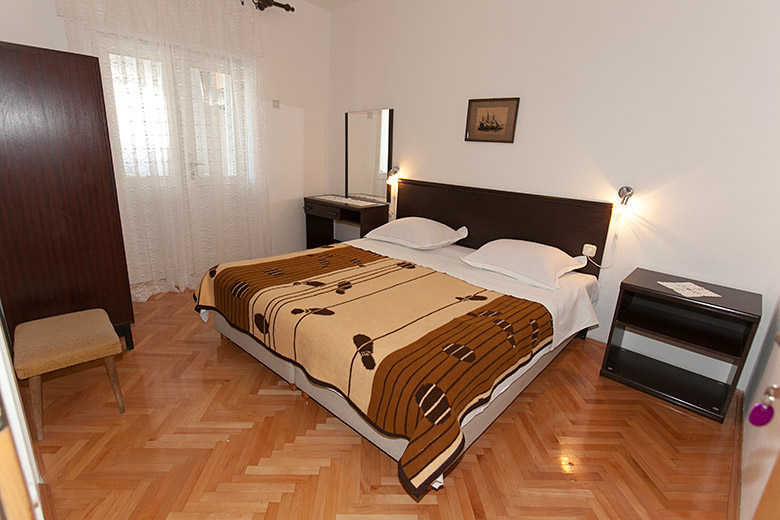 Apartments Vitlić, Tučepi - bedroom