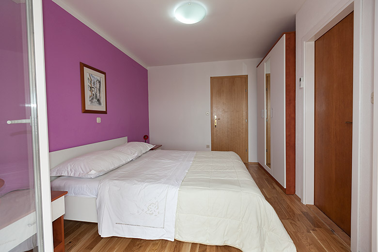 Apartments Vitlić, Tučepi - bedroom