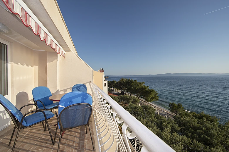 balcony with sea view