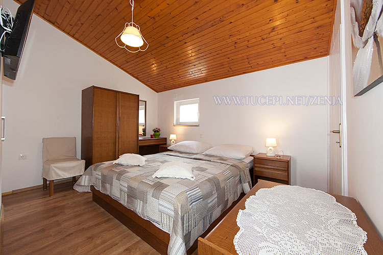 Apartments Ženja, Tučepi - bedroom